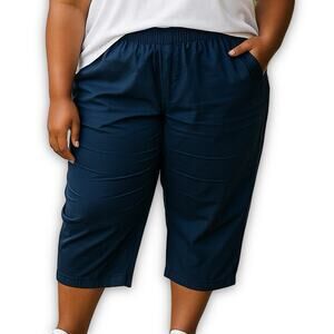 Catherines Navy Pull On Stretch Capri Pants 2X Elastic Waist Cropped New